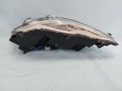 2011 Lexus CT 200h Right Headlight