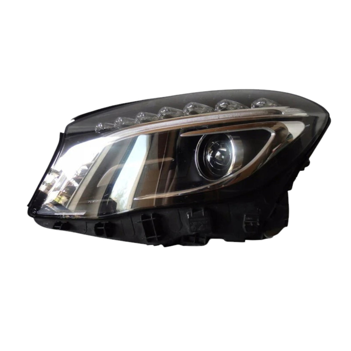 Mercedes-Benz GLA X156 Bi-Xenon PAIR USED GENUINE A1569061700 A1569061800
