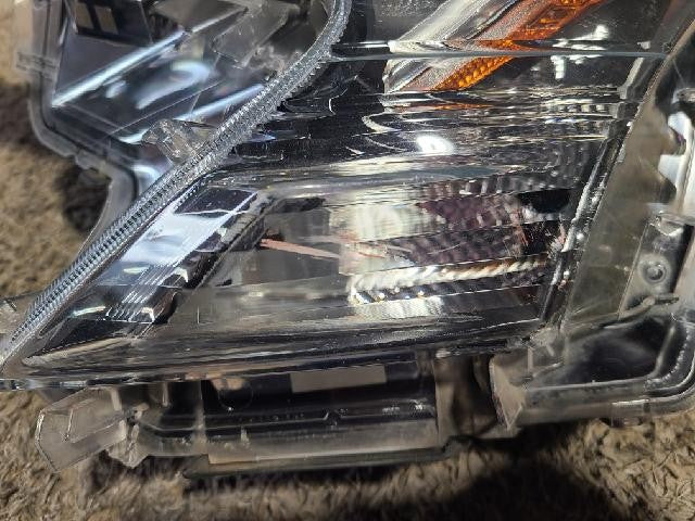 2017 Toyota Prius 4th Left Headlight