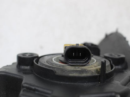 2012 Hyundai i40 saloon Right Fog Light 922023Z010