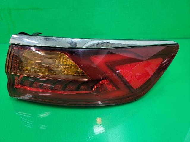 2016 KIA Cadenza All New K7 Rear,Right TailLight 92402 F6000