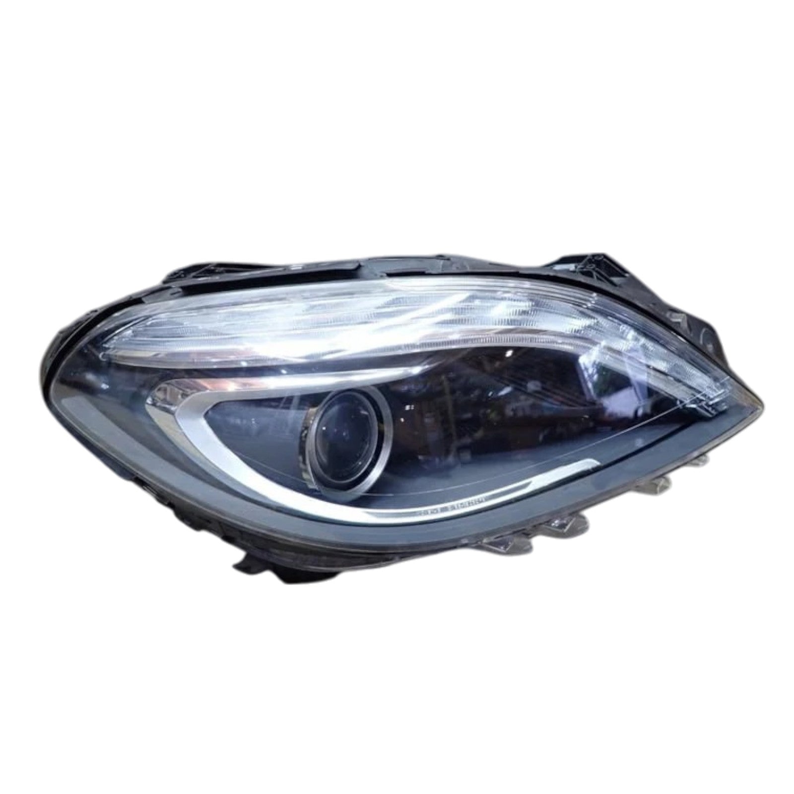 Mercedes-Benz B-Class W246, W242 Bi-Xenon PAIR GENUINE A2468207161 A2468207261