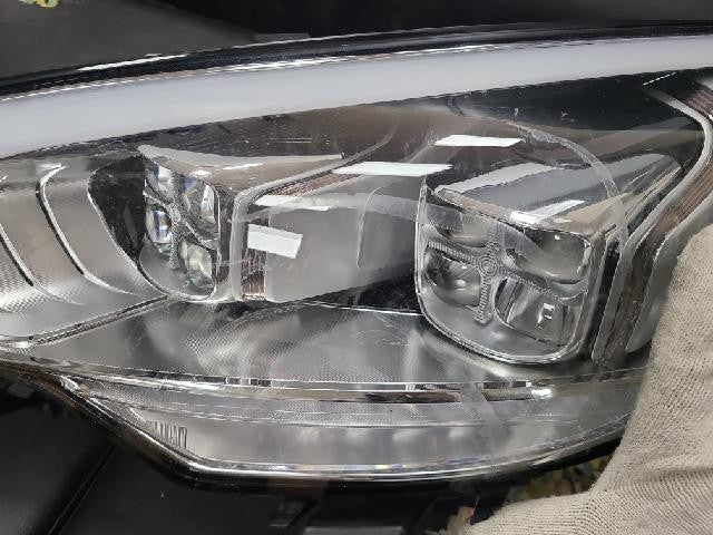 2016 KIA K900 The New K9 Left Headlight 921013T500