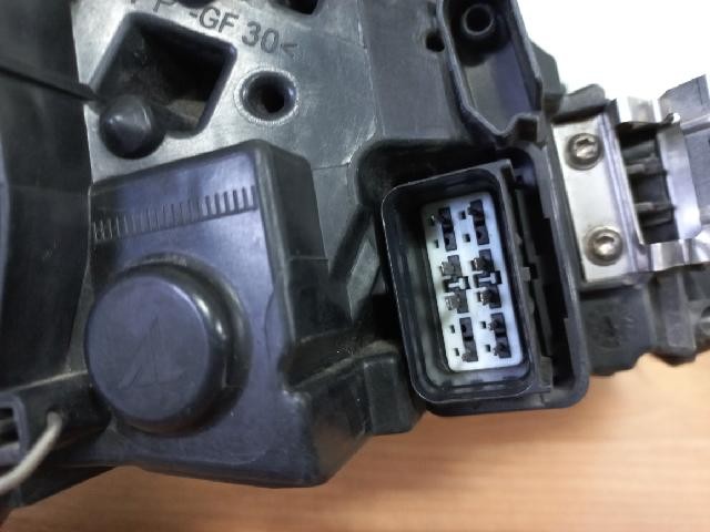 2011 Volvo C30 D4 Left Headlight 31299818