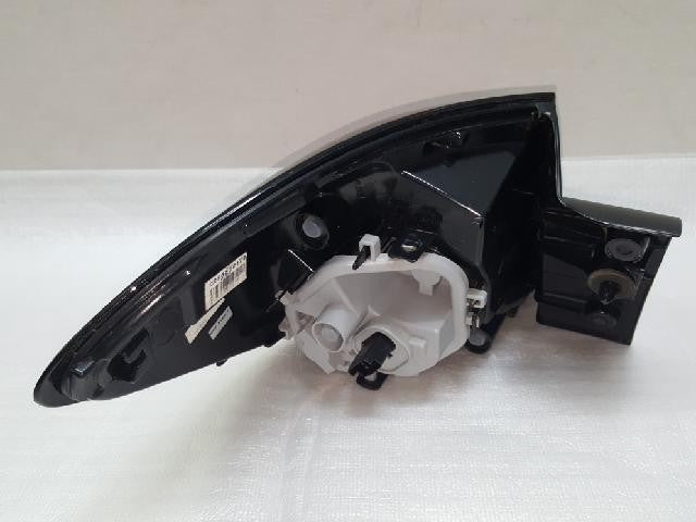 2014 Renault Captur QM3 Rear,Right Halogen TailLight 265502731R