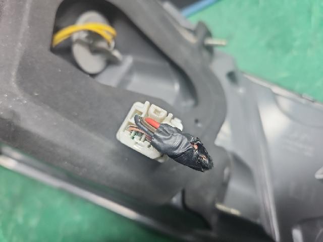 2015 Hyundai Azera Grandeur Rear,Left TailLight 92403 3V000