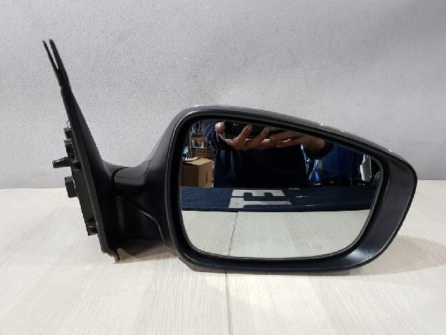 2015 Hyundai Accent RB Right Silver Side Mirror 87620 1R080AS