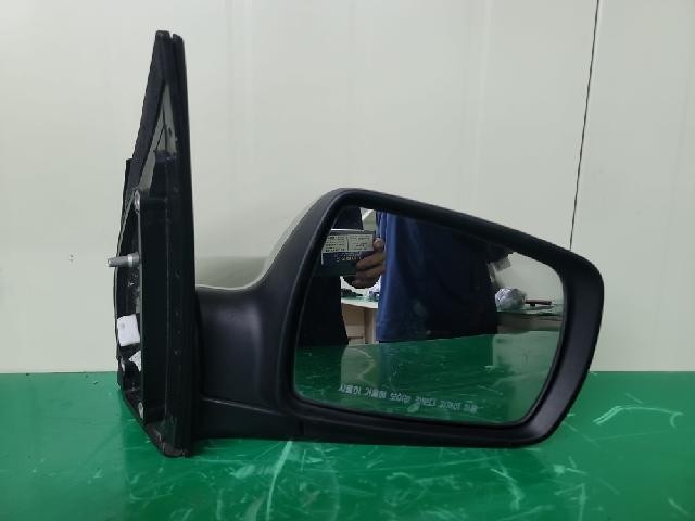 2010 KIA Cedona Grand Carnival Right Silver Side Mirror 87620 4D9016C