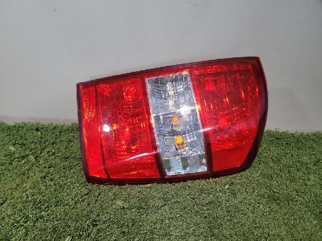 2010 KIA Cedona New Rear,Right TailLight 92402 4D100