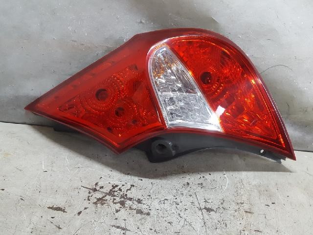 2011 Hyundai Accent RB Rear,Right TailLight 92402 1R200