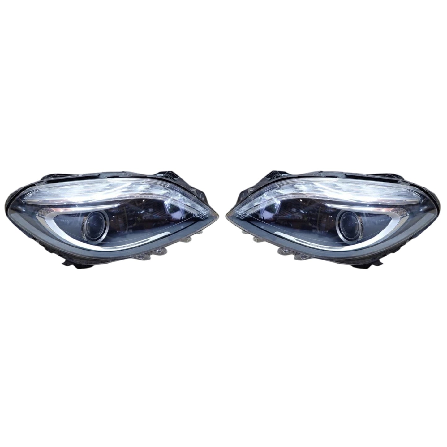 Mercedes-Benz B-Class W246, W242 Bi-Xenon PAIR GENUINE A2468207161 A2468207261