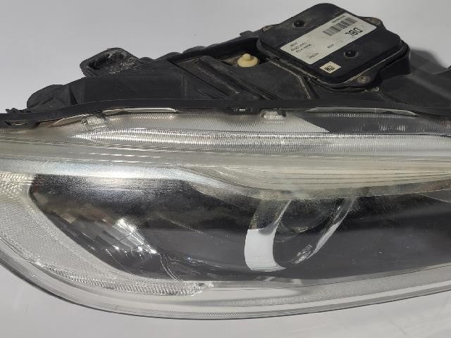 2015 Volvo S60 Right Xenon Headlight