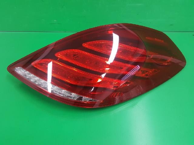 2016 ES S350d Rear,Right TailLight A2229065501