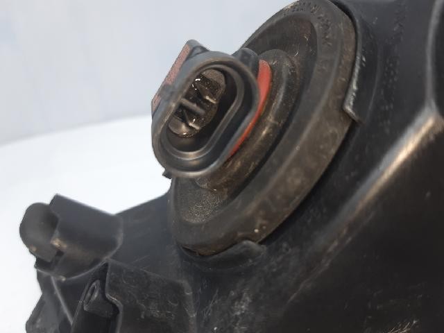 2014 Volkswagen Passat Left Halogen Fog Light