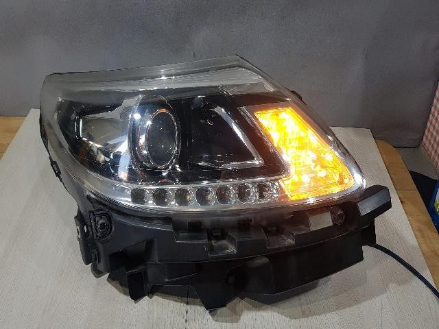 2013 Renault SM5 Latitude NewSM5 Platinum Right Xenon Headlight 260108785R