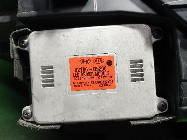2019 KIA Seltos Right LED Headlight