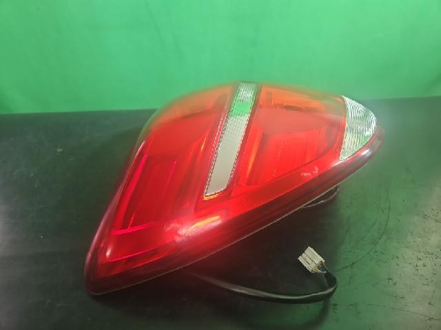 2016 Chevrolet Captiva Rear,Left TailLight