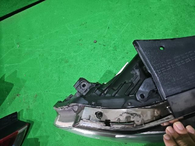 2018 KIA Optima K5 Left Headlight 92101D4040