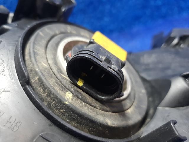 2013 KIA Optima The New K5 Right Fog Light 922022T5