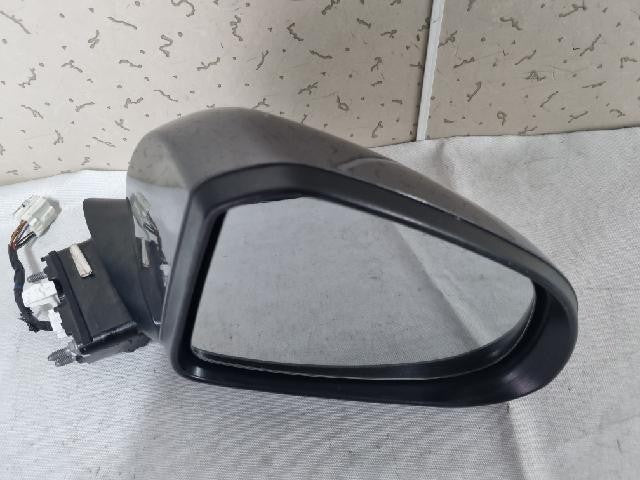 2019 Hyundai Fe Santa Fe(TM) Left Side Mirror 87610S1
