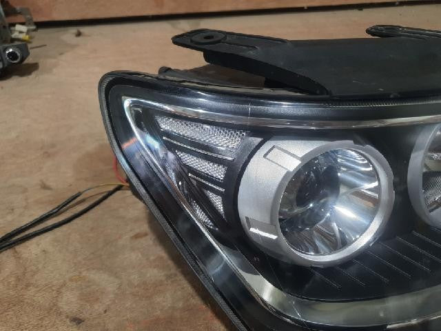 2018 KIA The New Mojave Right Xenon Headlight 92102-2J560