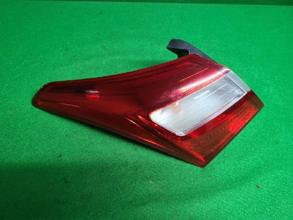 2012 Hyundai Elantra GT i30 Rear,Left TailLight 92401 A5001
