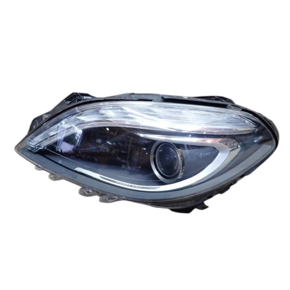 Mercedes-Benz B-Class W246, W242 Bi-Xenon LEFT USED GENUINE A2468207161