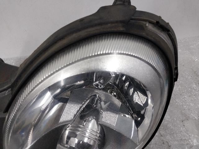 2010 KIA Opirus Premium Left Headlight 921013F5XX