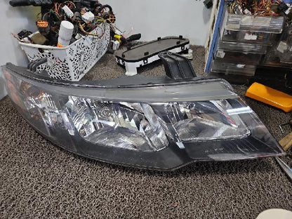 2011 KIA Cerato Forte Hatchback Right Headlight