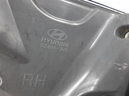 2012 Hyundai Azera Grandeur HG Rear,Right TailLight 924043V0