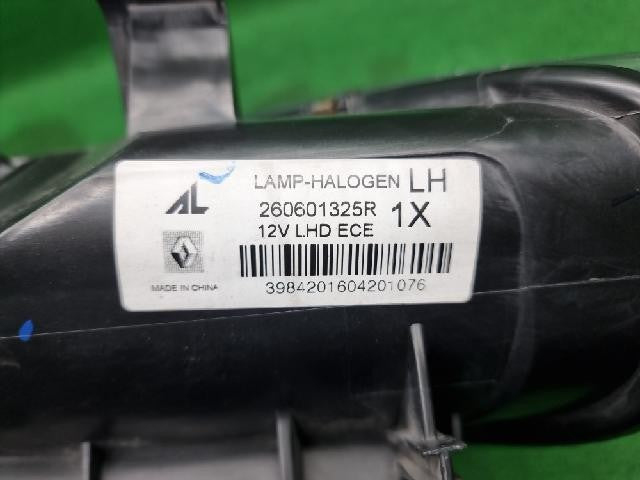 2017 Renault Fluence SM3 Z.E Left Headlight 260601325R