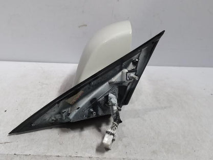 2010 Hyundai Genesis Coupe Right White Side Mirror GENY0816SMR02W