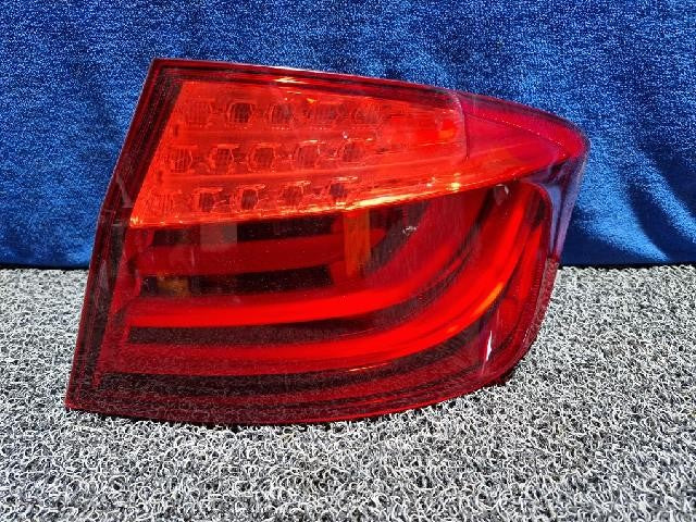 2013 BMW 520d Rear,Right TailLight