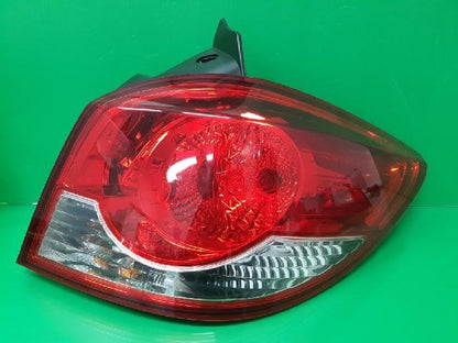 2014 Chevrolet Cruze Cruise 5 Rear,Right TailLight