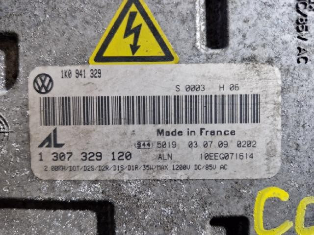 2010 Volkswagen CC Right Xenon Headlight 3C8 941 751 C