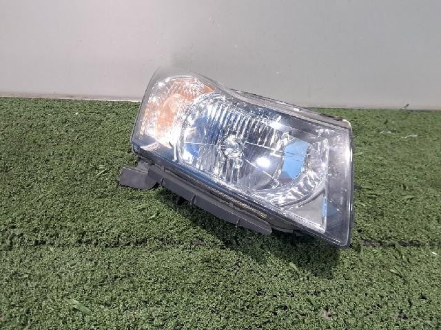 2012 Chevrolet Cruze LT Right Headlight