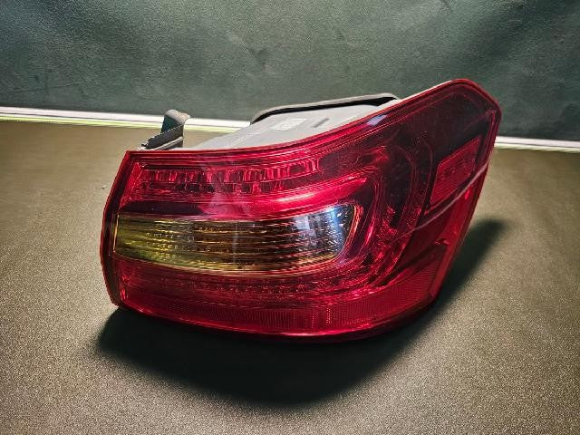 2011 KIA Cadenza K7 Rear,Right LED TailLight 92402 3R000