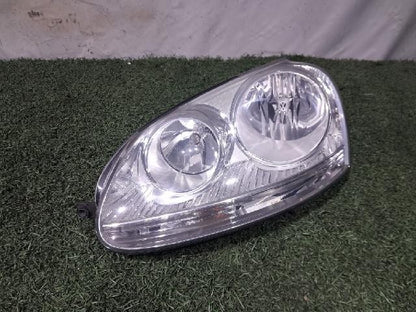 2011 Volkswagen TDI Left Headlight