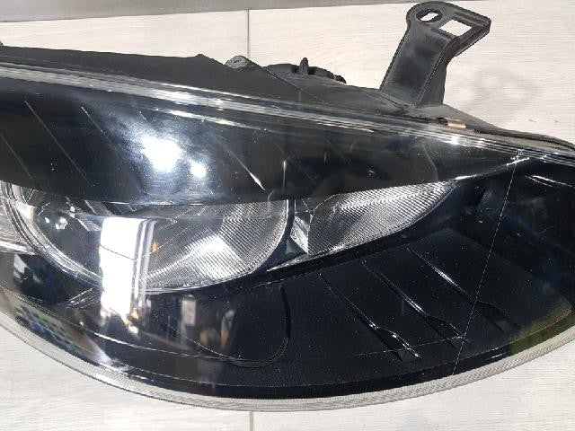 2013 Renault SM3 Fluence New SM3(L38) Right Halogen Headlight 260106879R
