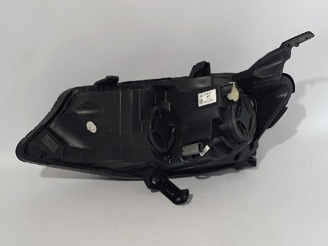 2018 Chevrolet The New Malibu Right LED Headlight 84567902