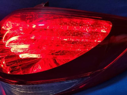 2013 Hyundai Veloster Rear,Right LED TailLight 92402-2V120