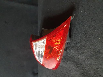 2012 Hyundai Accent Rear,Left TailLight 92401 1R200