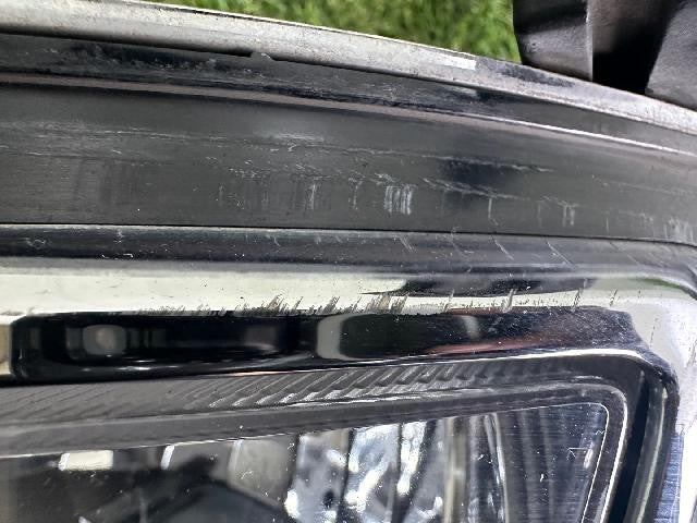 2011 Hyundai Azera Grandeur HG Right Fog Light 922023V