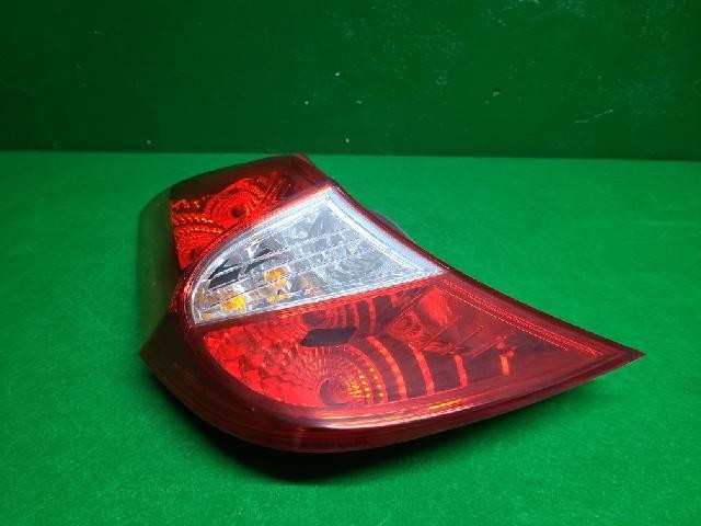 2011 Hyundai New Accent Rear,Left TailLight 92401 1R200