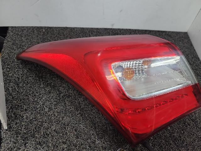 2013 Hyundai Elantra GT i30 GD Rear,Left LED TailLight 92401A5100