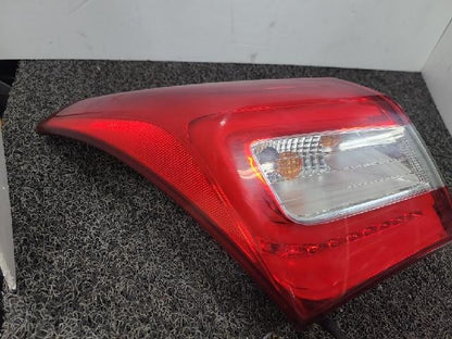 2013 Hyundai Elantra GT i30 GD Rear,Left LED TailLight 92401A5100
