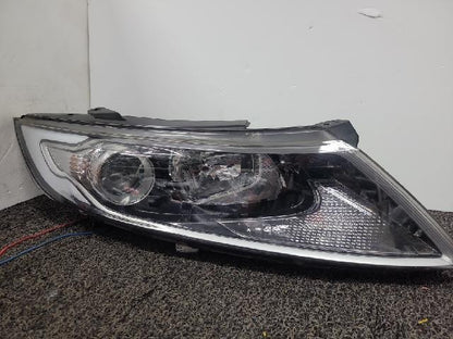 2013 KIA Optima K5 Hybrid Right Xenon Headlight 92102 4U010
