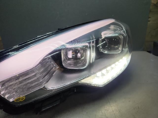 2014 KIA K900 K9 Left Xenon Headlight