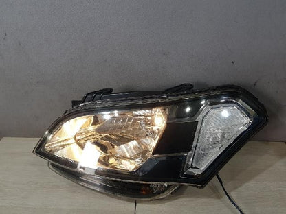 2010 KIA Soul Left Halogen Headlight 921012K000