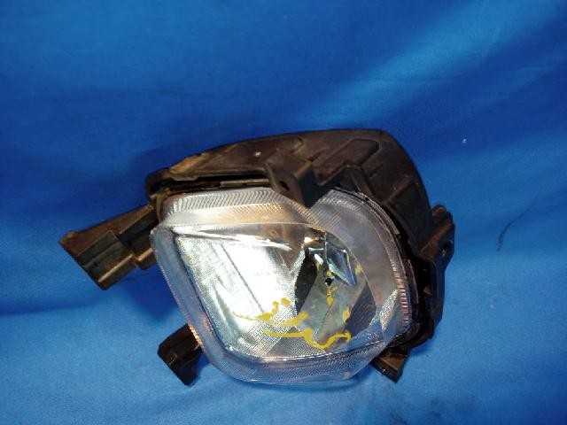 2015 KIA Rondo All New Carens Right Fog Light 92202A4000